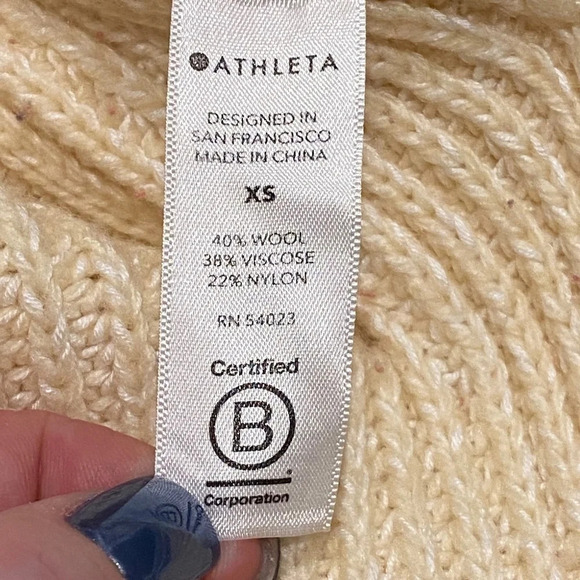 Athleta Shasta V-Neck Sweater cream yellow 16270 - Picture 12 of 14